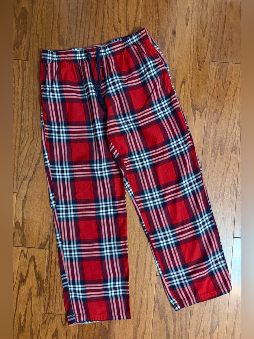 Stars Above Soft Red & Black lounger pants - Size Medium